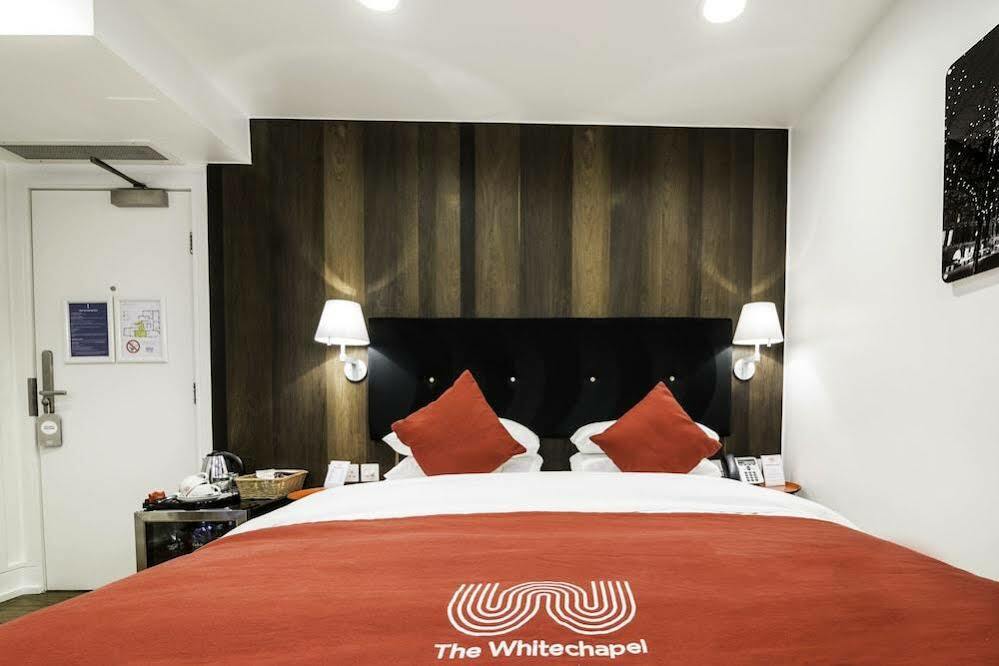 The Whitechapel Hotel London Bagian luar foto