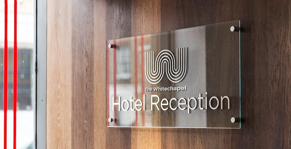 The Whitechapel Hotel London Bagian luar foto
